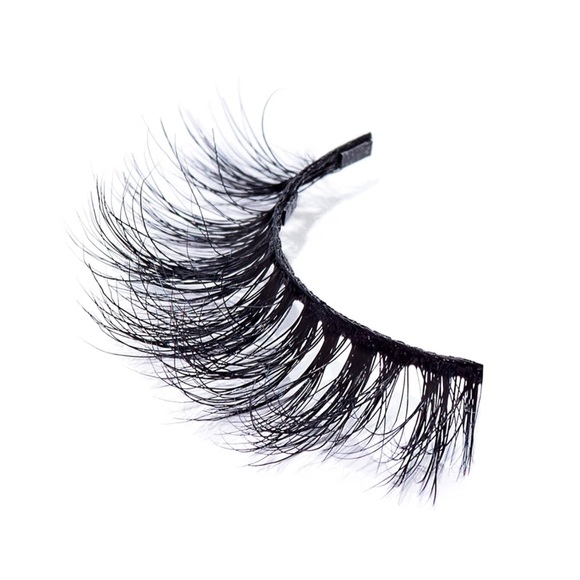 Moxie Lash Magnetic Lash - Happy Lash - Picture 3 of 9